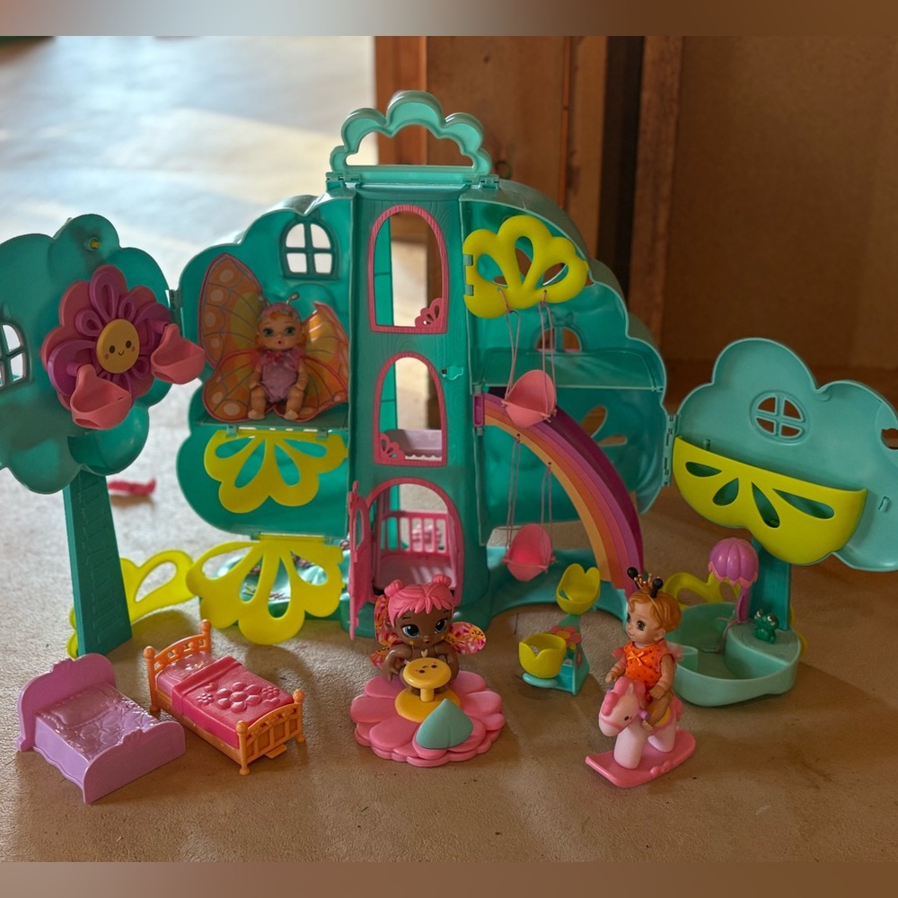 Whimsical faerie Treehouse Playset - Picture 2 of 6